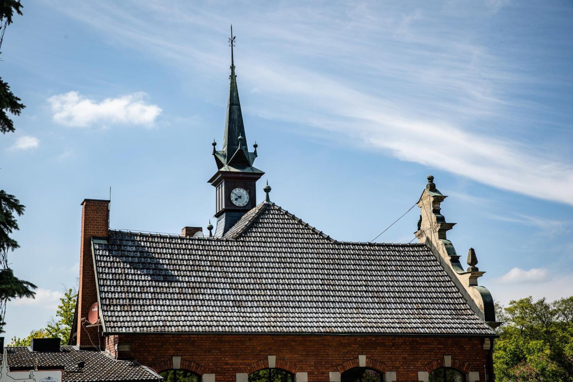 Alte Schule Spittelstein 1Og Links Lägenhet Rödental Exteriör bild